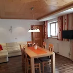 公寓 Haus Sandra *