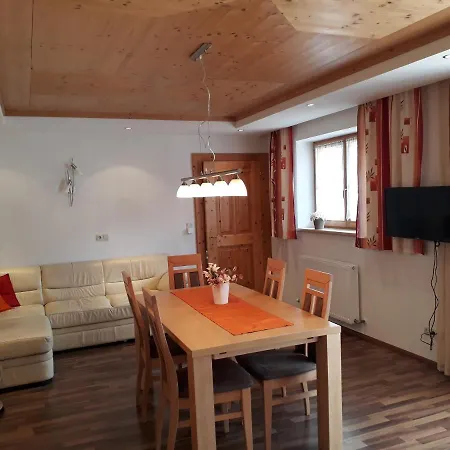 Apartmán Haus Sandra *