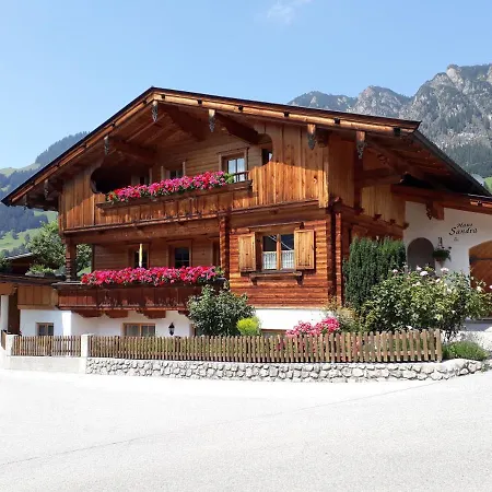 Διαμέρισμα Haus Sandra *
